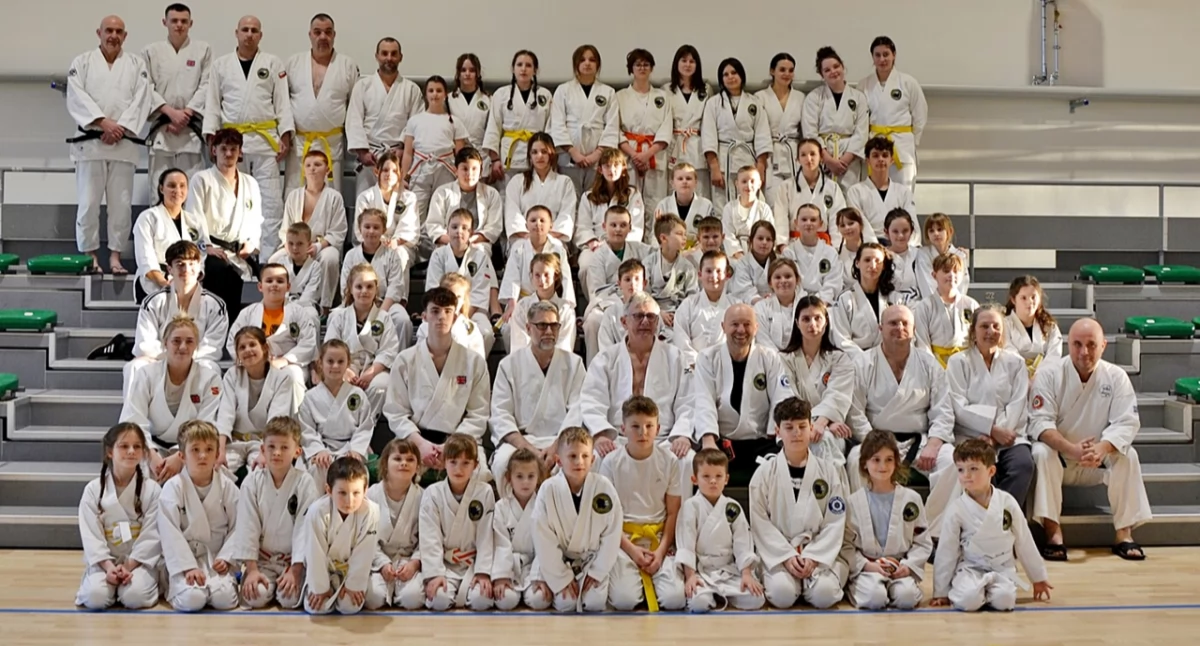 Głównym prowadzącym seminarium był Bob Jones, który przyjechał z Wielkiej Brytanii, aby dzielić się swoim doświadczeniem w sportowym aikido i technicznym judo. To była naprawdę udana impreza. Fot. zbiory własne