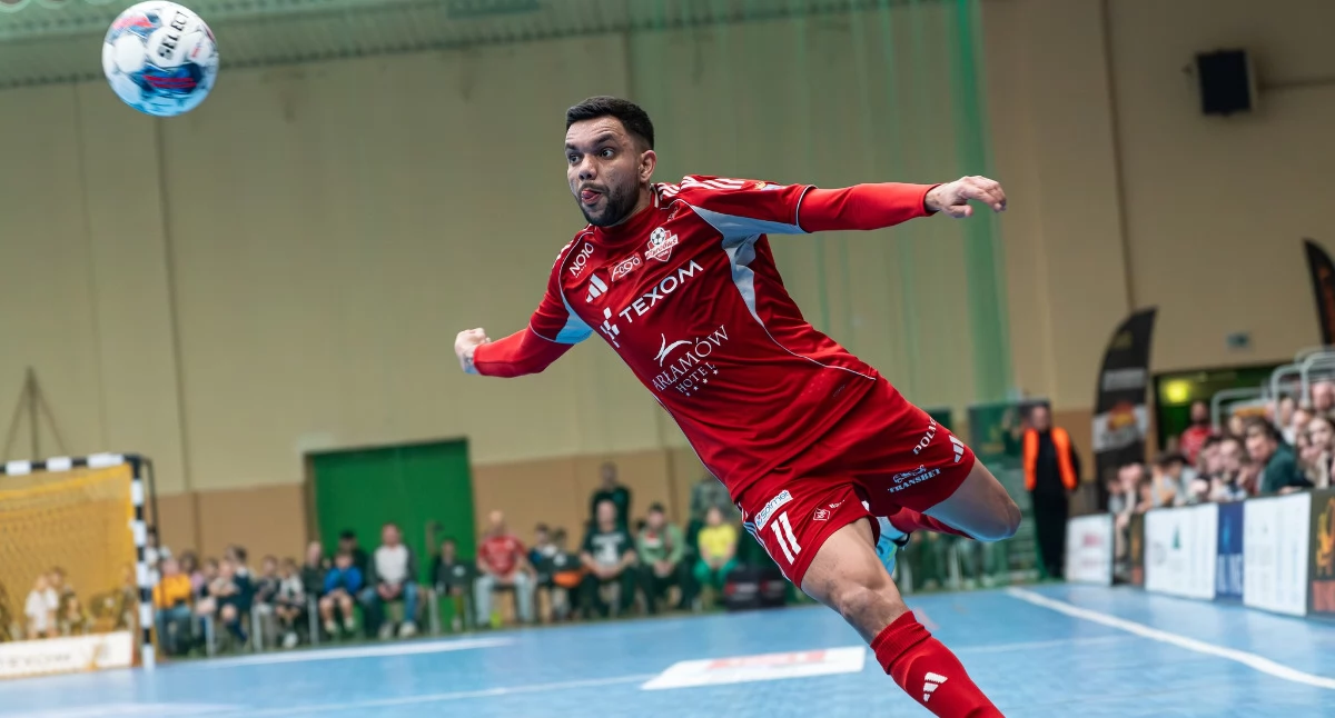 Henrique Diniz w 33 sekundy strzelił dwie bramki, doprowadził do stanu 3:4, ale na więcej przemyślan tego dnia nie było stać. Fot. krste.photography