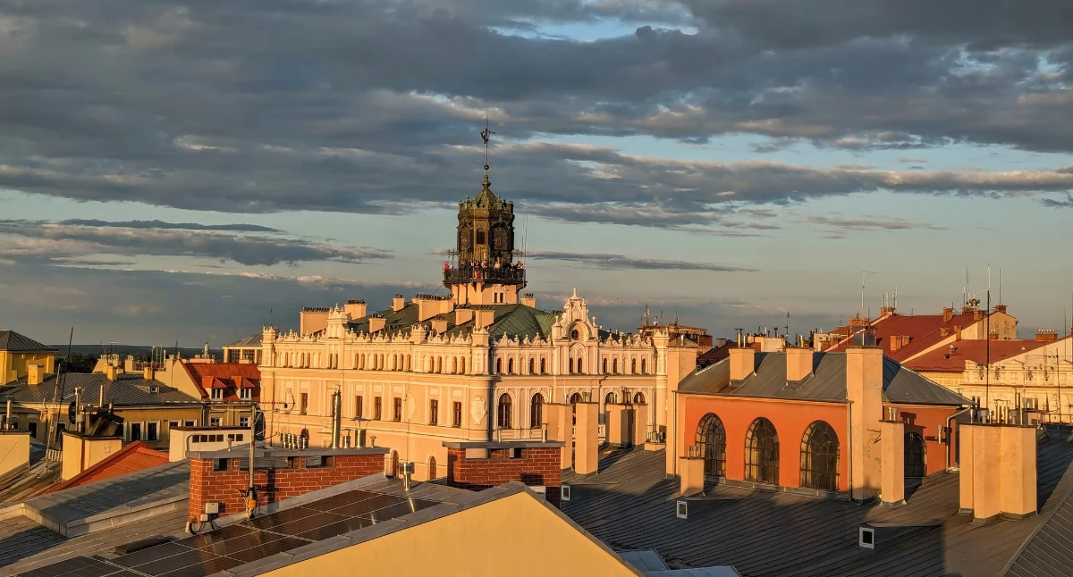 19 marca będzie bez wątpienia ważną datą dla mieszkańców Jarosławia. Na ten dzień wyznaczono podpisanie  historycznej umowy dla miasta, będącej zwieńczeniem wielomiesięcznych starań o pozyskanie 80 mln zł (100 proc. dofinansowania) z Polsko-Szwajcarskiego Programu Rozwoju Miast./ FOT. M. Młynarska