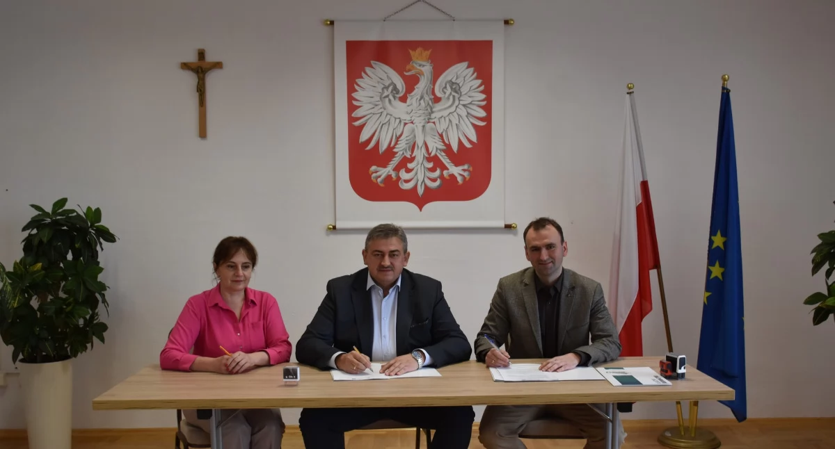 Umowa na kolejną inwestycję na terenie miasta i gminy Kańczuga została podpisana w czwartek, 19 marca./Fot. UMiG Kańczuga 