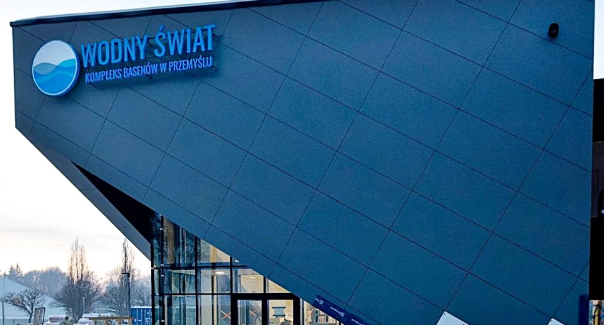 Wcześniej niż pierwotnie planowano dojdzie do uroczystego otwarcia przemyskiego kompleksu basenów „Wodny Świat”. Niebawem podamy program ceremonii. Fot. zbiory własne