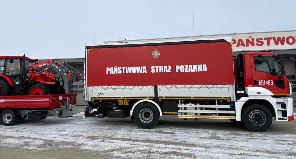 Dla poprawy logistyki do Komendy Miejskiej PSP w Przemyślu trafi samochód kwatermistrzowski o wartości 1 mln zł. Fot. zbiory własne