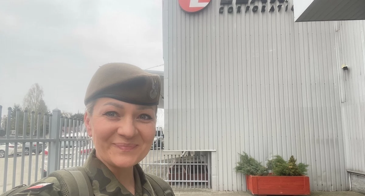 Dla żołnierzy 20. Przemyskiej Brygady Obrony Terytorialnej 15 kwietnia br. stał się okazją świętowania swojego przywiązania do wojskowego ubioru. Tego dnia żołnierze pojawili się w swoich miejscach pracy ubrani w mundury. Fot. 20. Przemyska BOT