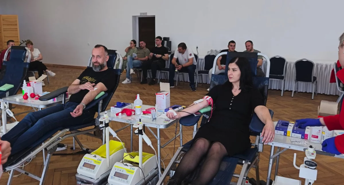 62 osoby, które zdecydowały się podzielić cząstką siebie, spisały się na medal./ FOT. Klub HDK PCK Serce Sercu