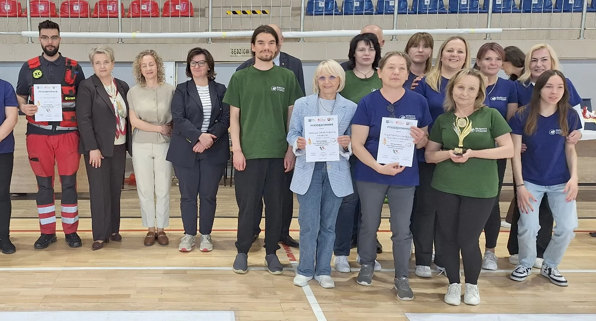 Wolontariusze z pełnym zaangażowaniem wspierali organizację spartakiady, tworząc atmosferę życzliwości, bezpieczeństwa i prawdziwej wspólnoty./Fot. CARITAS