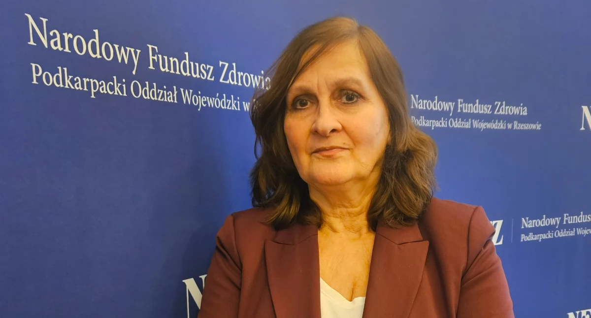 – Po latach względnej stabilizacji w Polsce niestety obserwuje się bardzo wyraźny wzrost zakażeń przenoszonych drogą płciową. Najwięcej odnotowuje się wśród osób w wieku 25 – 44 lat, ale niepokojący jest także wzrost w grupie powyżej 45 roku życia. To wyraźny sygnał zmiany zachowań zdrowotnych i seksualnych w starszych grupach wiekowych – mówi I. Karasowska-Stepaniak, dyrektor ds. medycznych Podkarpackiego Oddziału Wojewódzkiego NFZ./ FOT. ZW