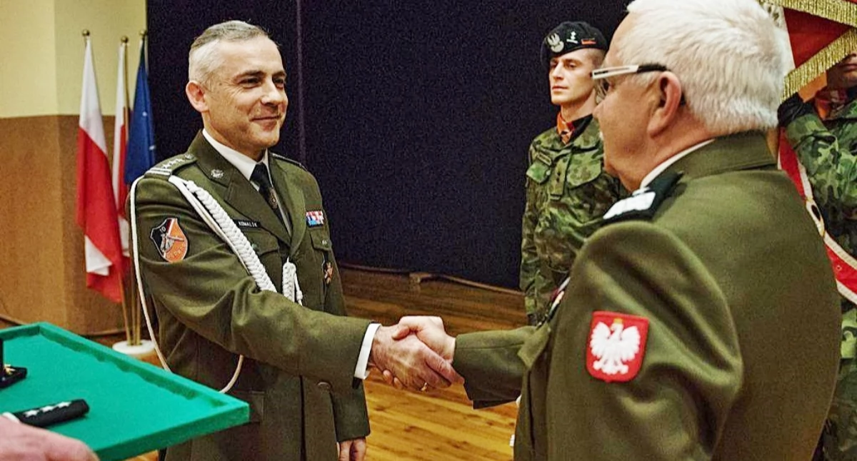 Od marca 2020 r. gen. bryg. Rafał Kowalik był dowódcą 10. Brygady Kawalerii Pancernej im. gen. broni Stanisława Maczka w Świętoszowie. Fot. zbiory własne