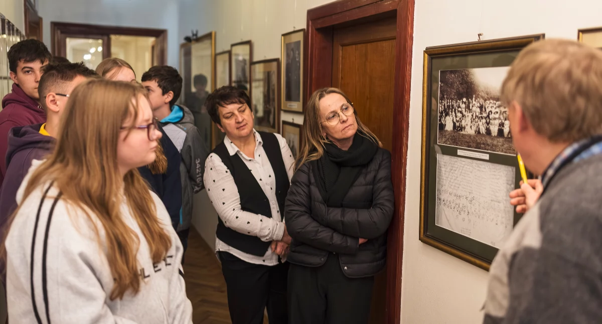 W pałacu w Zarzeczu odbyły się zajęcia dla uczniów Szkoły Podstawowej nr 1 im. ks. Bronisława Markiewicza w Pruchniku, a także spotkanie z przedstawicielami Klubu Seniora. Fot. Katarzyna Szarek