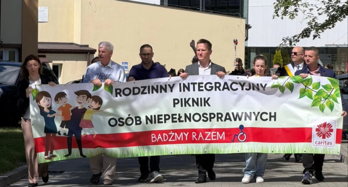 XXIII Rodzinny Piknik Integracyjny Osób Niepełnosprawnych Powiatu Łańcuckiego zgromadził setki uczestników.