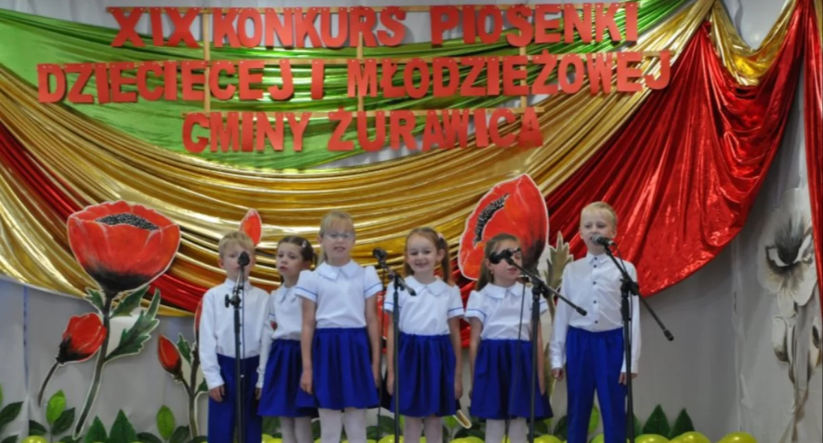 Kolejna odsłona przeglądu, tradycyjnie zgromadziła wielu utalentowanych młodych wykonawców z terenu gminy./Fot. UG Żurawica