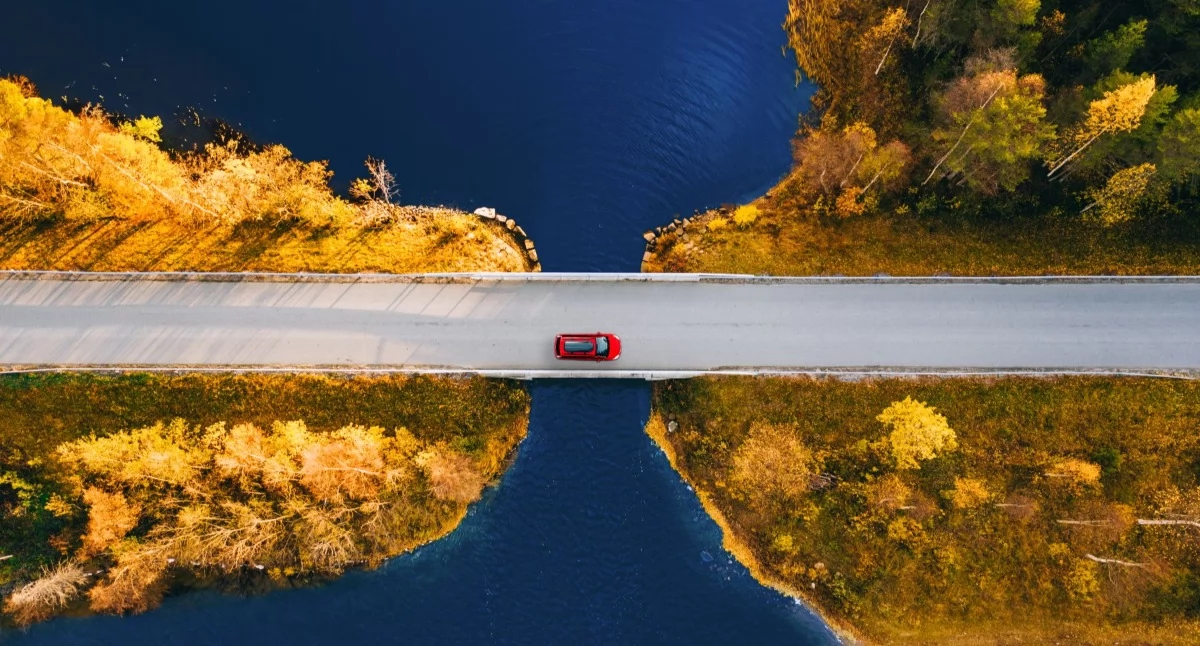 Motoryzacja, Przed długą trasą rzeczy aucie które warto sprawdzić jeszcze przed pakowaniem bagażu - zdjęcie, fotografia