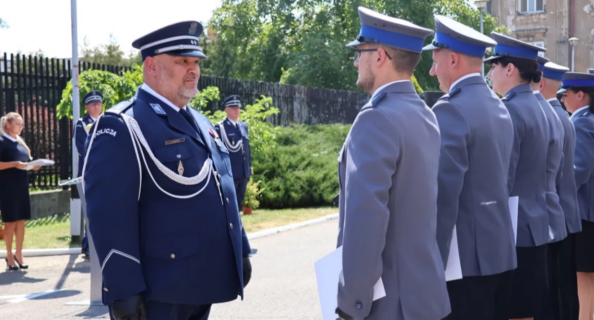 Podczas Święta Policji był też czas na awanse i odznaczenia./ FOT. KMP w Przemyślu