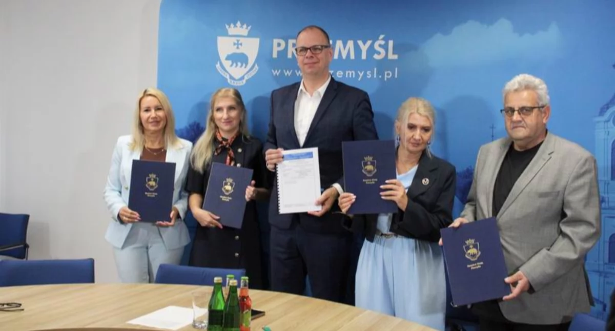 Powstanie pawilonu ma być tak naprawdę krokiem milowym, jeśli chodzi o obecną infrastrukturę schroniska w Orzechowcach. Zapewni kudłatym podopiecznym placówki odpowiedni komfort. / FOT. Schronisko w Orzechowcach