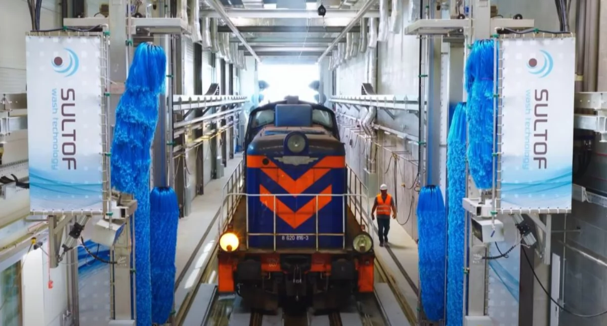 Nowoczesna myjnia na zapleczu technicznym przeszła już pierwsze testy./ FOT. PKP Intercity