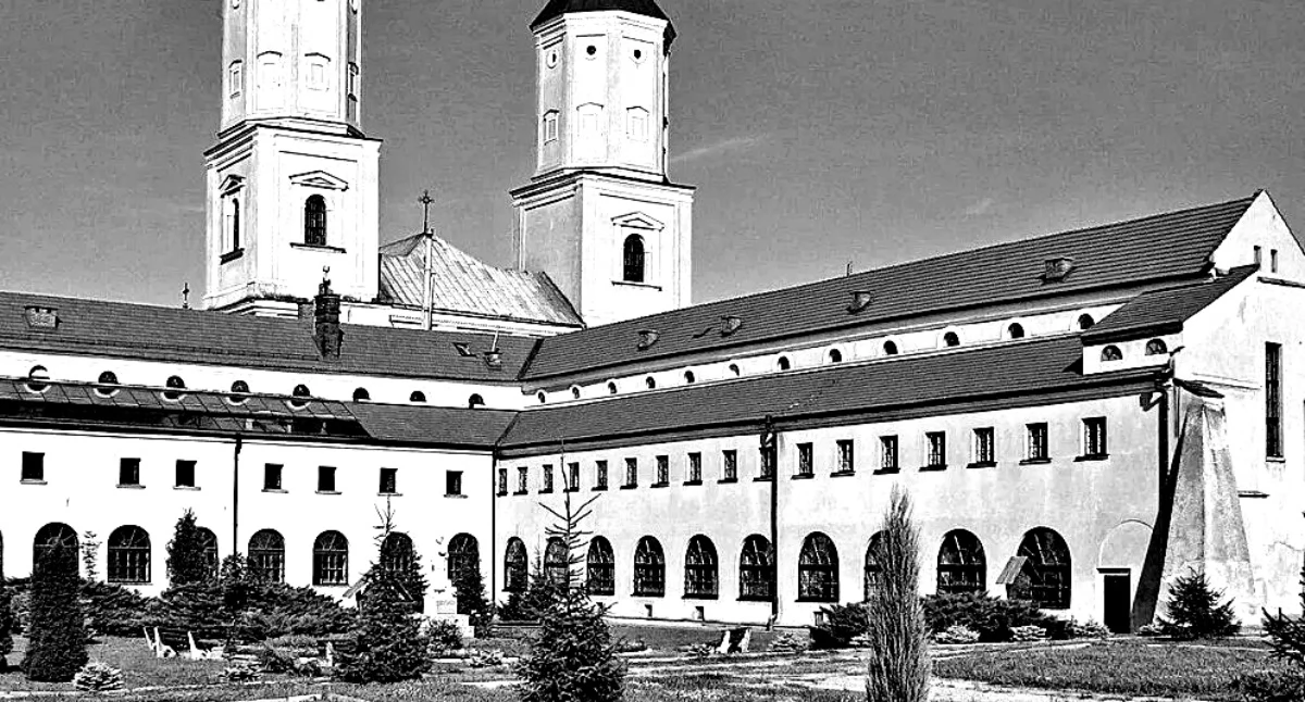Do tragicznych w skutkach wydarzeń doszło na terenie opactwa sióstr Benedyktynek w Jarosławiu. Fot. wikimedia commons/CC BY-SA 2.0
