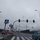 Również na światłach kierowców często dopada stres, gdy czerwone światło zdaje się...