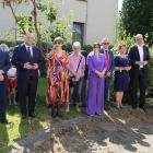 Goście uczestniczący w uroczystości.
