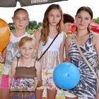 Bransoletki wykonane przez kuzynki Leny, starające się pomóc chorej na miarę swych...