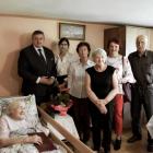 FOT. UMiG Kańczuga
Mieszkanka Siedleczki Danuta Pączka w ostatnią środę maja świętowała...