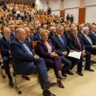 Goście w uczelnianej auli.