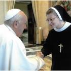 Siostra Agnieszka podczas spotkania z Franciszkiem.