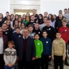 Na Wiejską uczniów SP nr 1 w Pruchniku zaprosił poseł Tadeusz Chrzan.