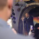 Iluzjonista podczas wizyty w Przemyślu dał też występ w Pubie Niedźwiadek./ FOT. FB Pub...