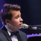 Krzysztof Iwaneczko, zwycięzca VI edycji The Voice of Poland, po raz pierwszy wystąpił...