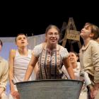 W maju br. teatr „Uninvited” zawojował rzeszowski Festiwal Szkolnych Teatrów...