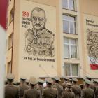 Na finał odsłonięto mural na budynku komendy BiOSG z wizerunkiem patrona – gen. bryg....