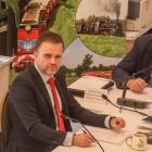 – Nie chcę wprowadzać na sesje żadnej bijatyki. Dość mieliśmy takich zachowań na...