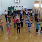 Challenge w wykonaniu uczniów SP w Iskani.