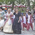  Na zamkowym dziedzińcu można było spotkać damy dworu i młode hinduski.