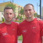 Na zdjęciu Łukasz Domin oraz Sławek Hadro – „giganci”, którzy w dziewięć dni przebiegli...