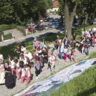 Tłumy przemyślan zmierzały, by wziąć udział w Święcie Zamku.