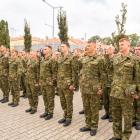 W grupie 50 przyjętych do służby jest 40 mężczyzn i 10 kobiet (większość pochodzi z...