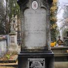 Grób por. c. k. Antoniego Herlossa.    