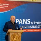 Dumni przedstawiciele PANS z nagrodami