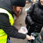 Niejednokrotnie po męczącej służbie policjanci z przemyskiej komendy włączają się też w...