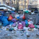 Sytuacja nagromadzenia worków z odpadami sprawiła, że w rejonie ulic Władycze/...