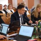 Jak podano na sesji, w ciągu ostatnich lat odnotowany został około trzykrotny spadek...