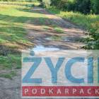 – W mojej ocenie jest jeszcze gorzej. Po częstych przejazdach sprzętu budowlanego teren...