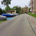 Na osiedlowym parkingu wydzielone jest miejsce dla niepełnosprawnych. Zdaniem...