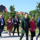 W uroczystości wzięło udział wielu znamienitych gości, wśród nich byli przedstawiciele...