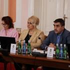 – Skąd tyle lęku przed dziećmi? – pytał radny Mariusz Walter (pierwszy z prawej) w...