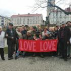  Na koniec uroczystości została wykonana wspólna fotografia z „uśmiechniętym i...