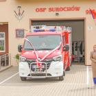 Przekazanie wozu strażackiego dla OSP Surochów.