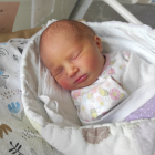 Pola Sydorów, córeczka Nikoliny i Piotra, urodzona 12 grudnia, o godzinie 12.23,...