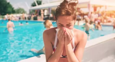 Infecções de verão: de onde elas vêm e como combatê-las antes que elas estraguem suas férias?