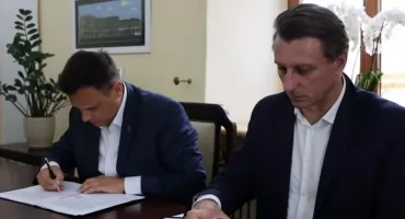 Uzun zamandır mahalle sakinlerinin beklediği Misztale Caddesi'nin genişletilmesi gerçeğe dönüşüyor